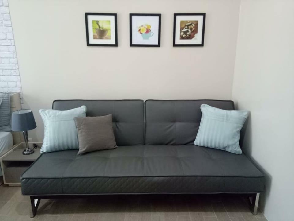 מנילה Eighty One Newport Boulevard מראה חיצוני תמונה